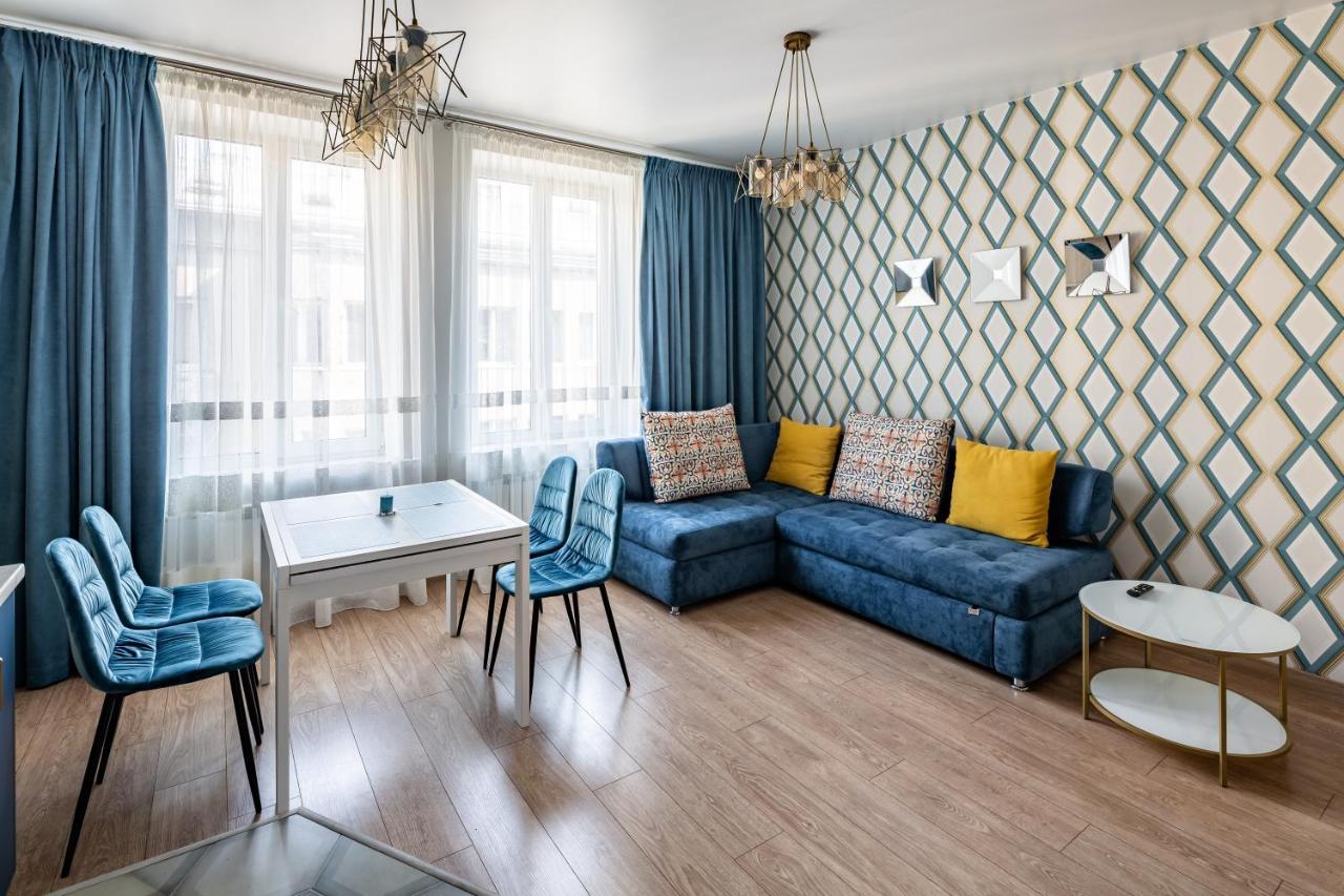 Romari Гнатюка 3 Lägenhet Lviv Exteriör bild